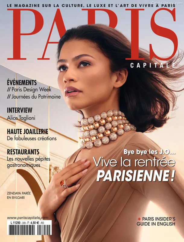 Zendaya photo 15 of 1926