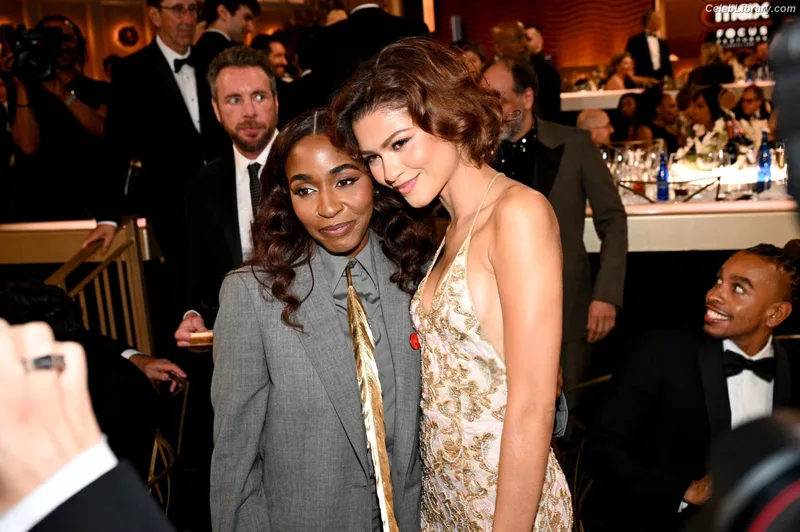 Zendaya photo 21 of 1926