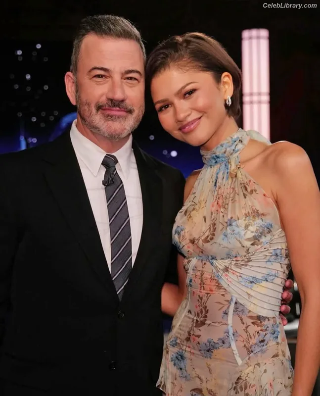 Zendaya photo 12 of 1926