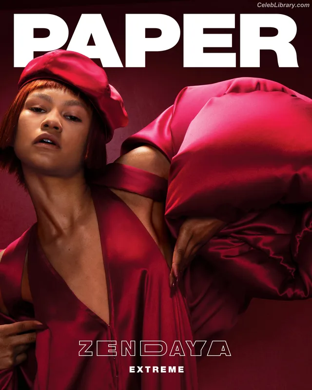 Zendaya photo 18 of 1926