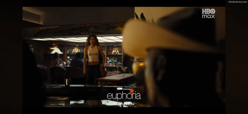Zendaya photo 12 of 1926