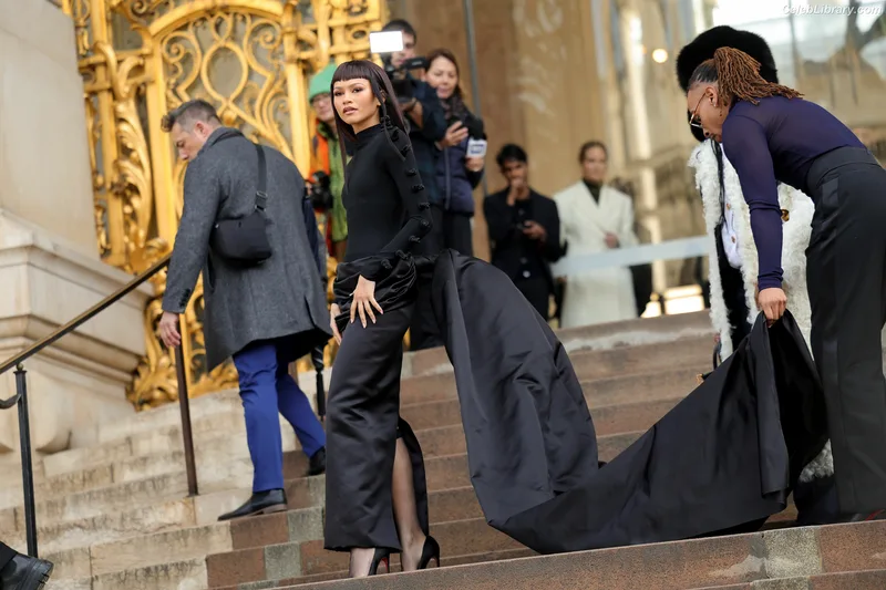 Zendaya photo 21 of 1926