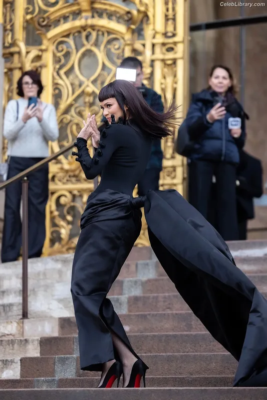 Zendaya photo 5 of 1926