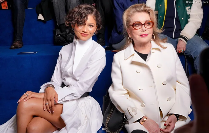 Zendaya photo 8 of 1926