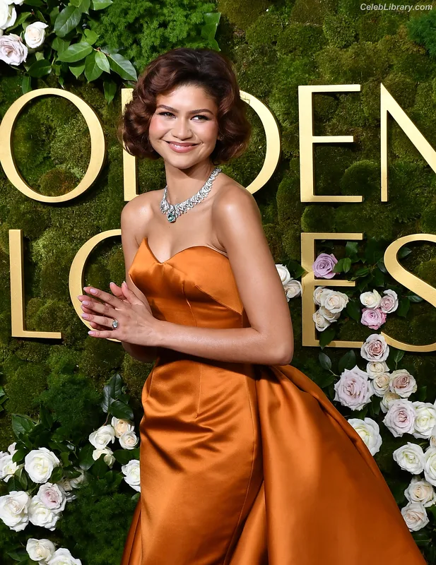 Zendaya photo 14 of 1926