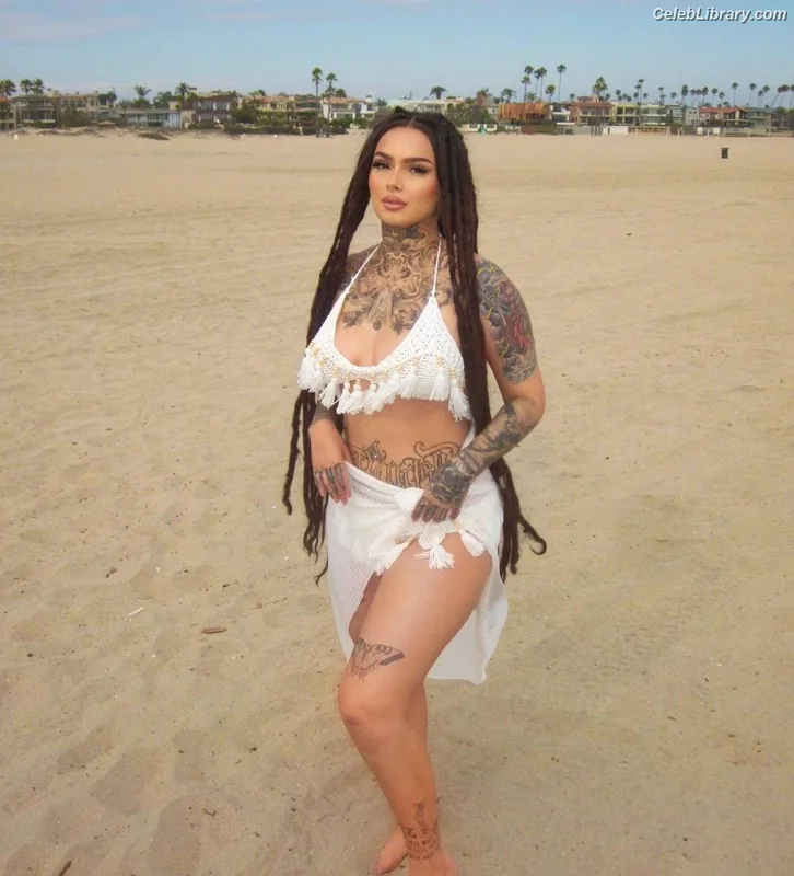Zhavia photo 15 of 22