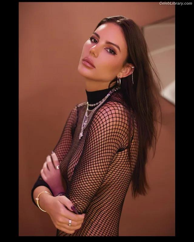 Zita Vass photo 24 of 94
