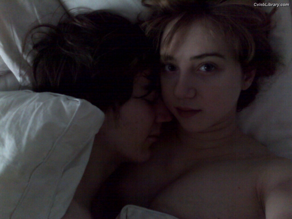 Zoe Kazan photo 13 of 90