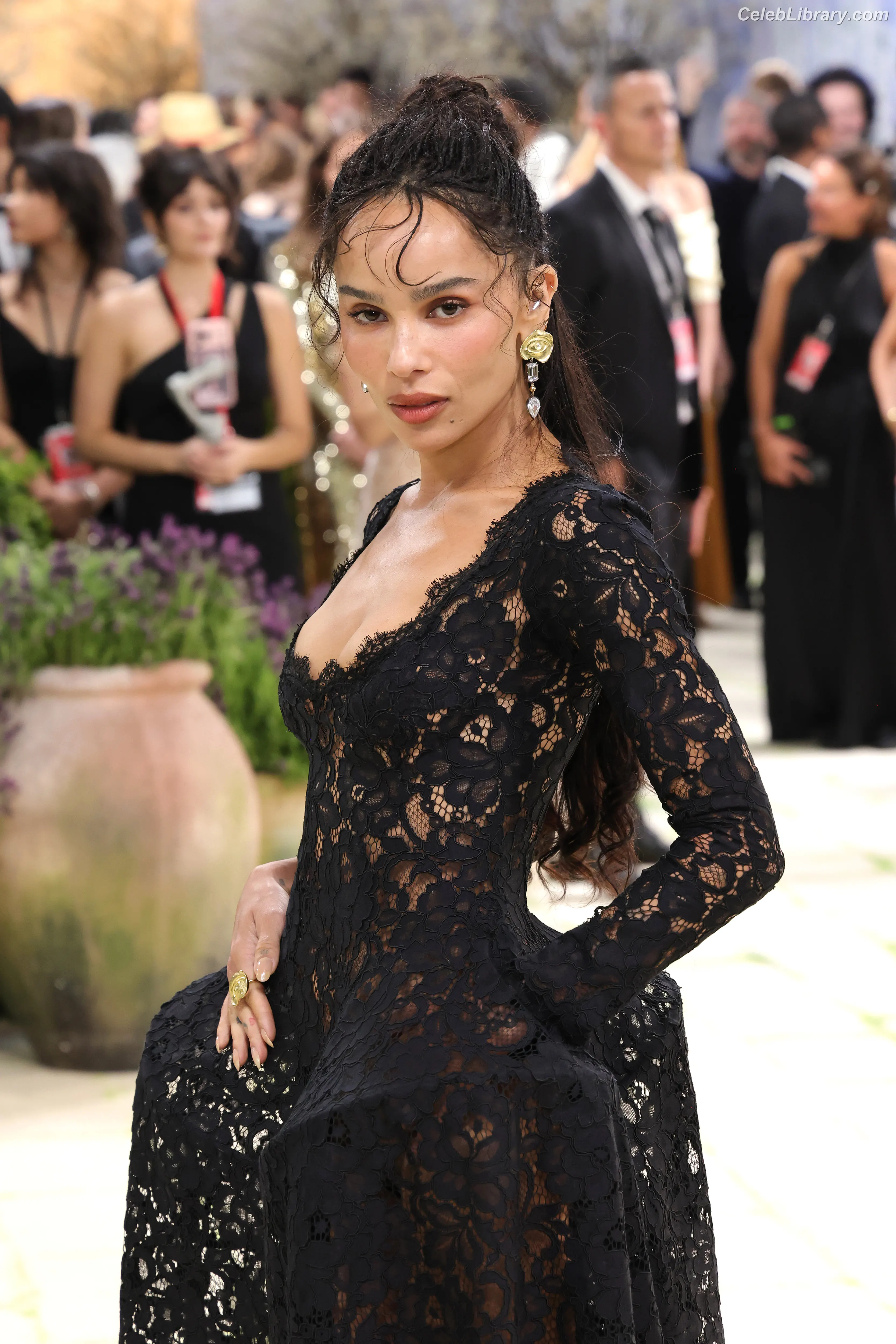 Zoë Kravitz photo 15 of 404