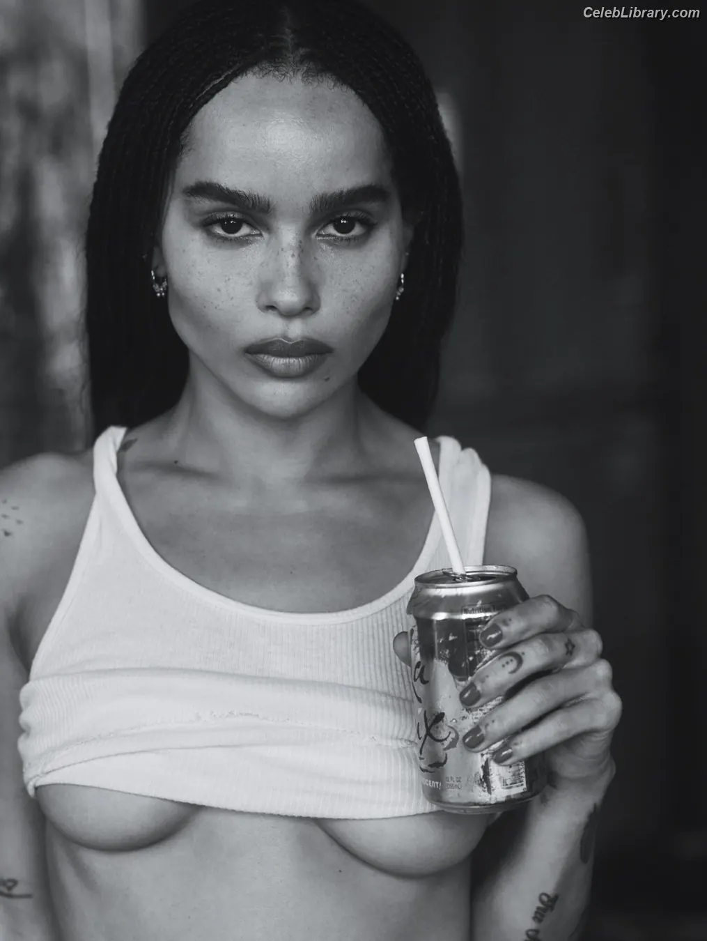 Zoë Kravitz photo 2 of 404