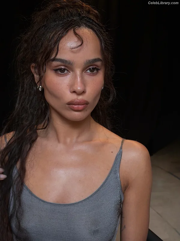 Zoë Kravitz photo 13 of 404