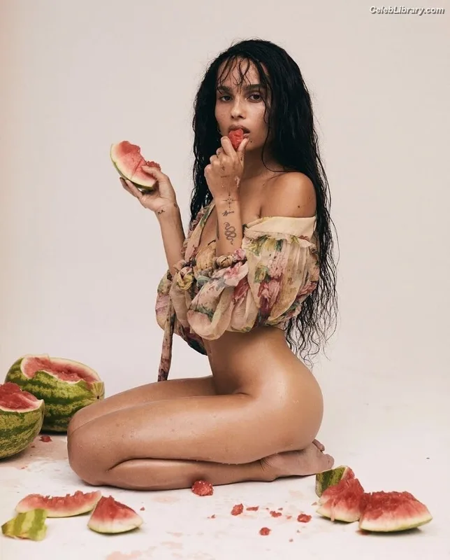 Zoë Kravitz photo 8 of 404