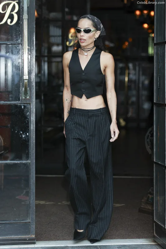 Zoë Kravitz photo 21 of 404