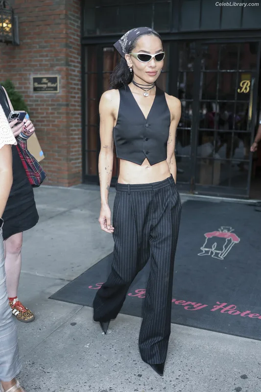Zoë Kravitz photo 23 of 404
