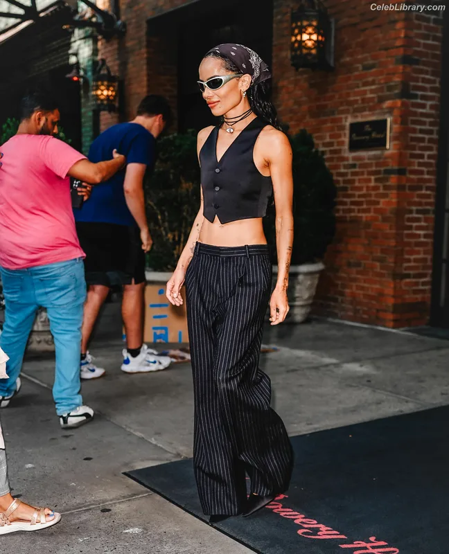 Zoë Kravitz photo 24 of 404