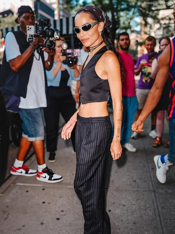 Zoë Kravitz photo 3 of 404