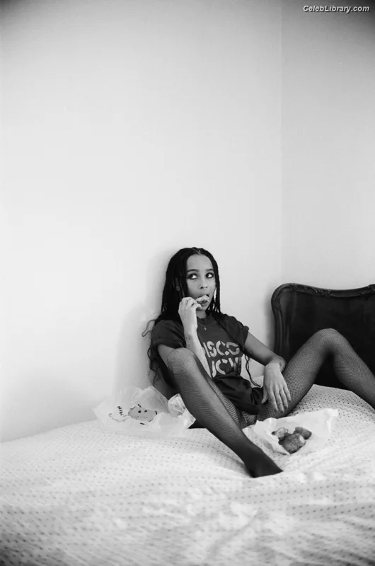 Zoë Kravitz photo 22 of 404
