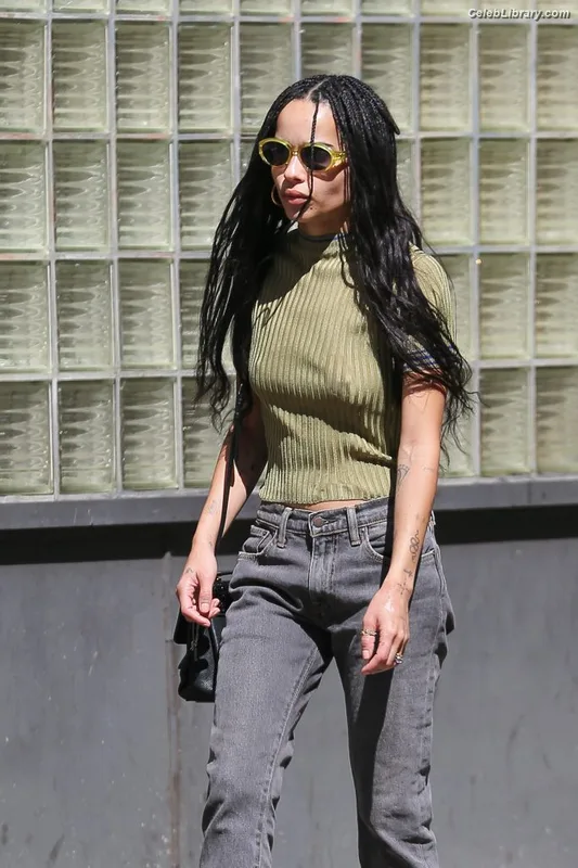 Zoë Kravitz photo 17 of 404