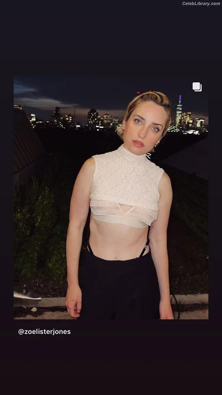 Zoe Lister-Jones photo 1 of 39