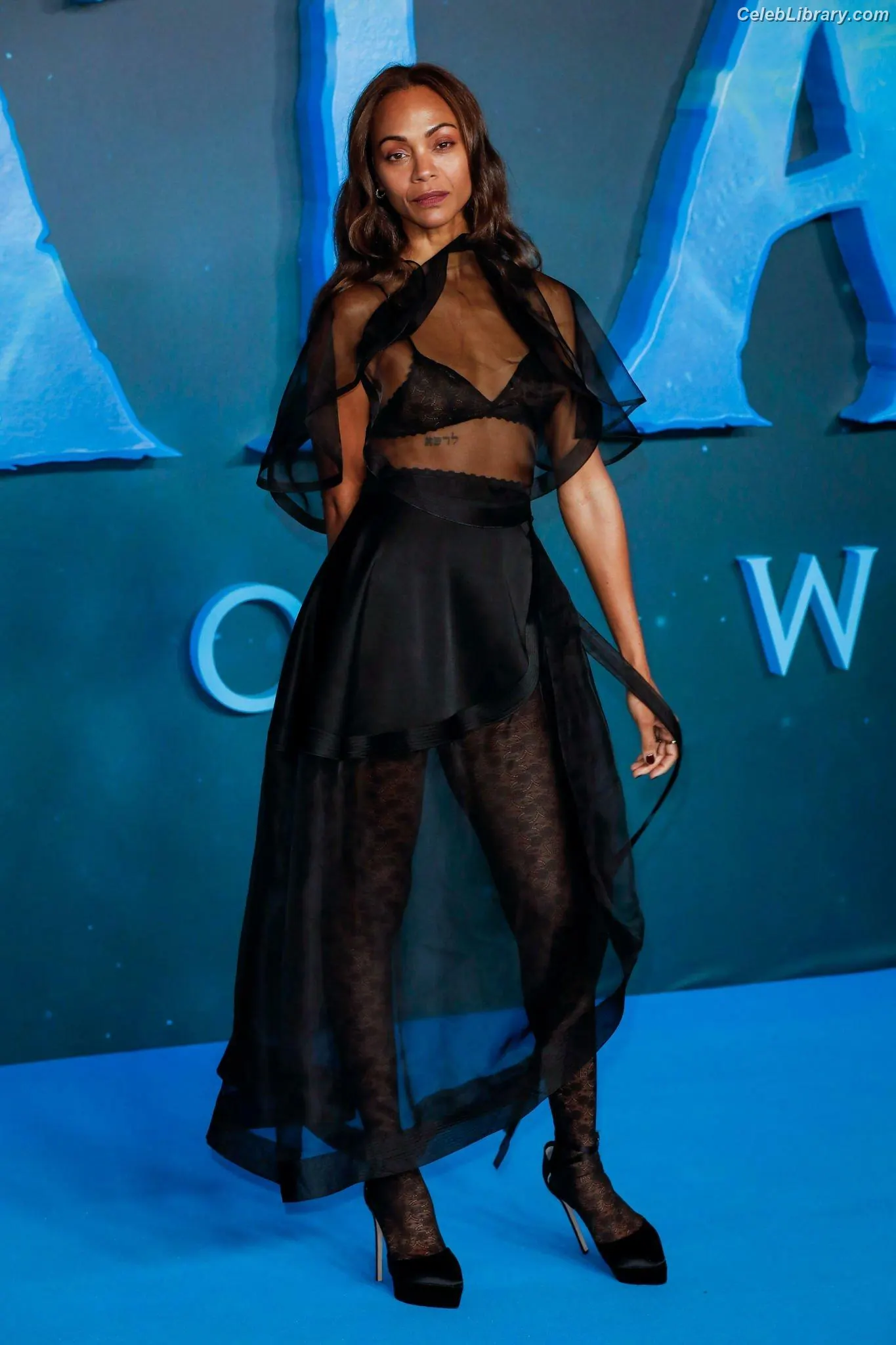 Zoe Saldana photo 20 of 867