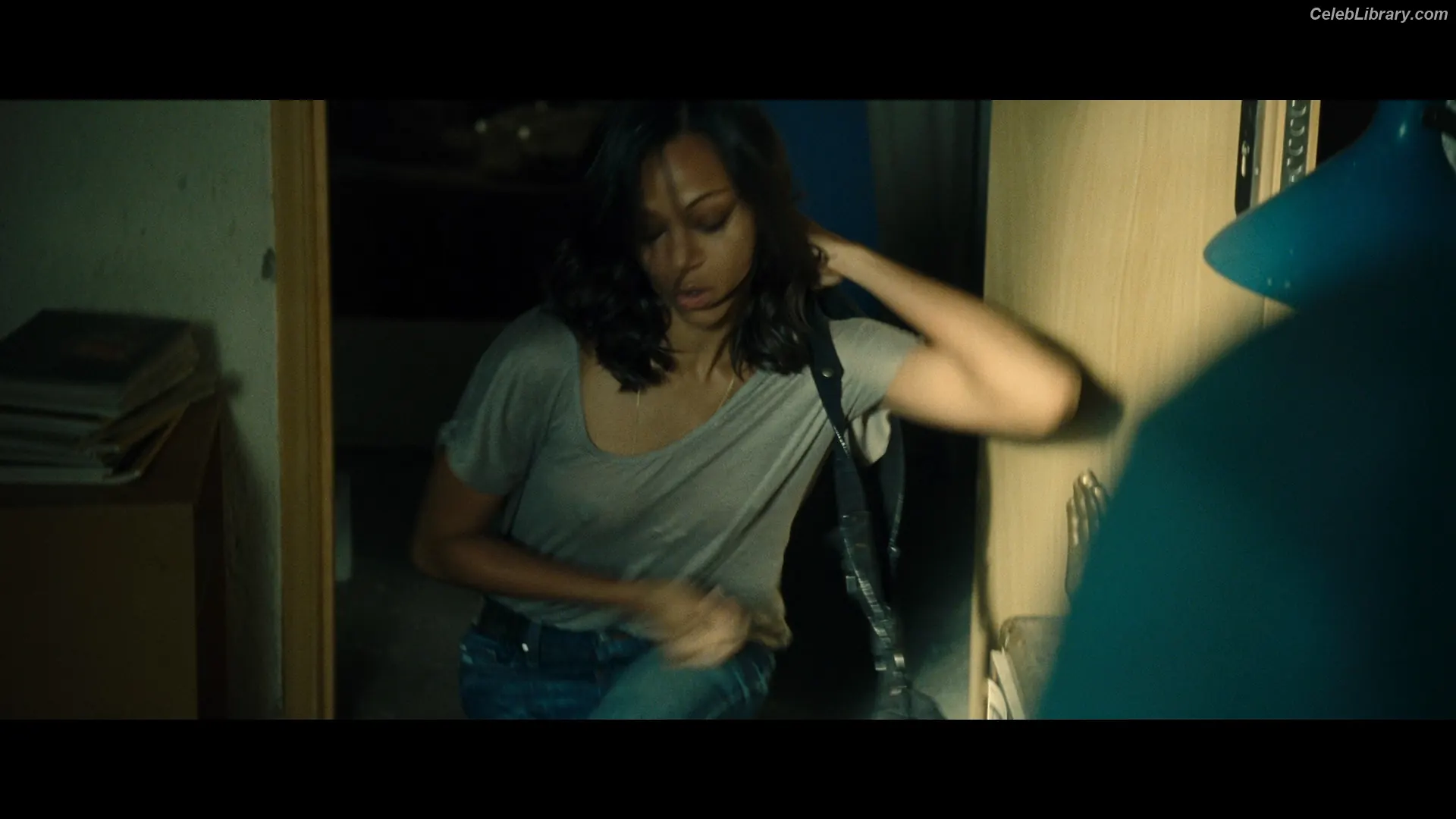 Zoe Saldana photo 17 of 867