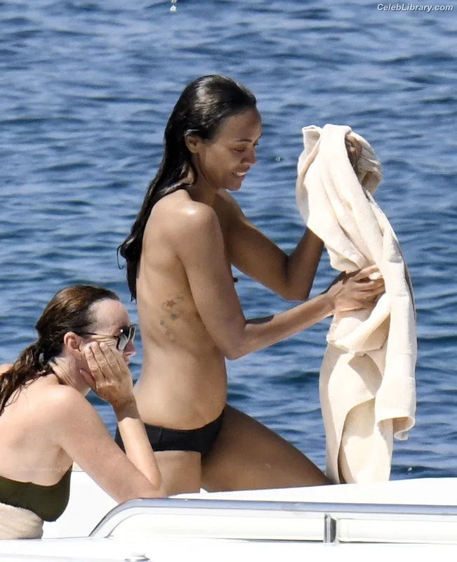 Zoe Saldana photo 14 of 868