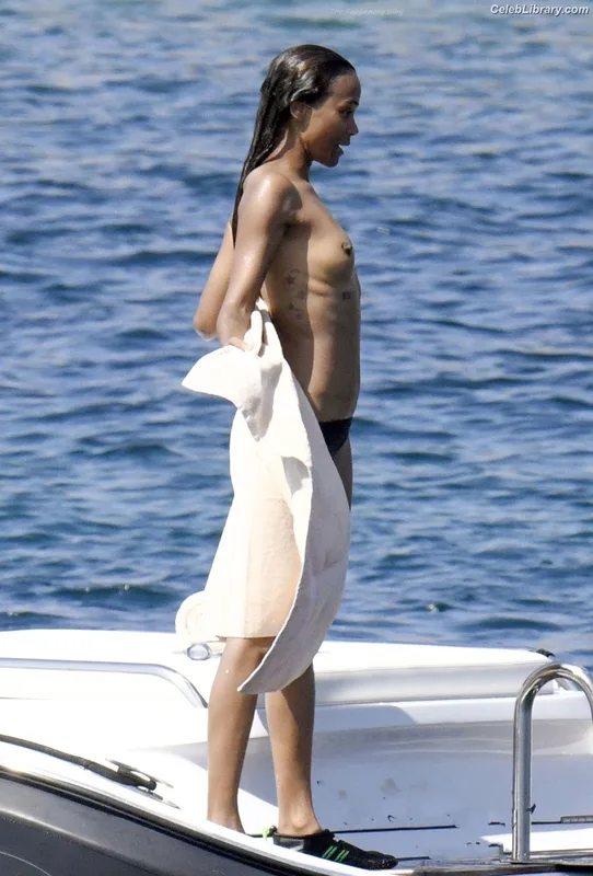 Zoe Saldana photo 23 of 868