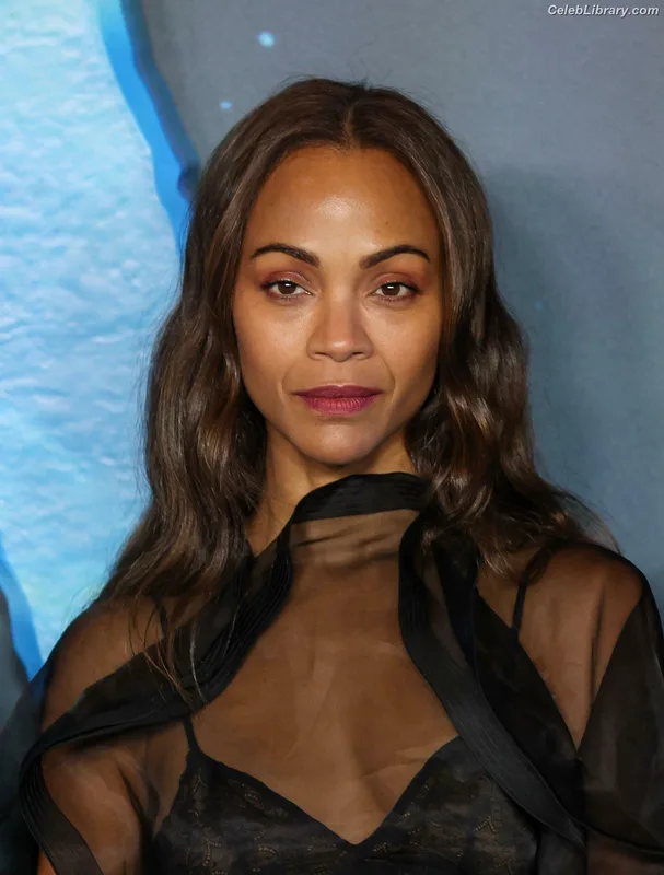 Zoe Saldana photo 13 of 868