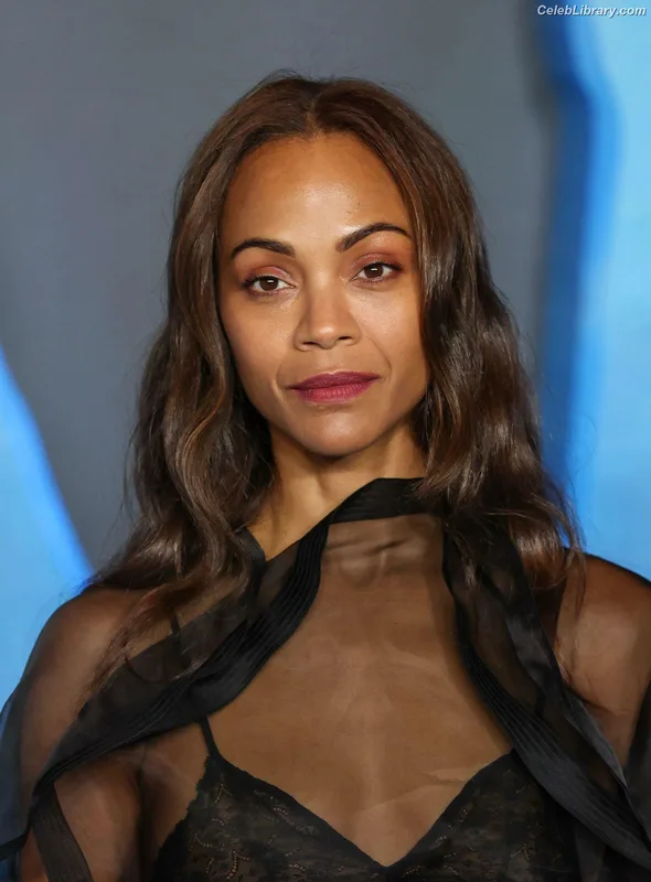 Zoe Saldana photo 14 of 868