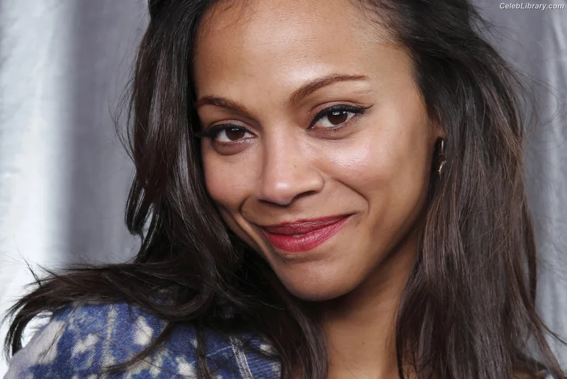 Zoe Saldana photo 14 of 868