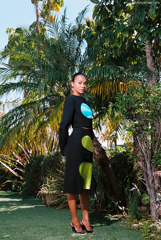 Zoe Saldana photo 24 of 868