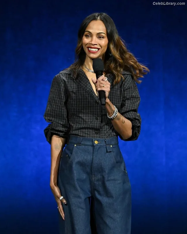 Zoe Saldana photo 16 of 868