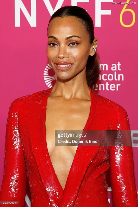 Zoe Saldana photo 20 of 868