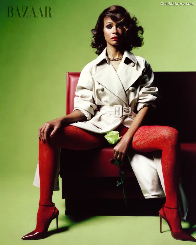 Zoe Saldana photo 12 of 868