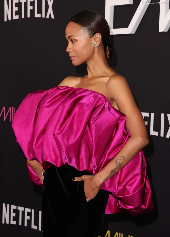 Zoe Saldana photo 16 of 868