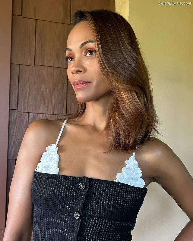Zoe Saldana photo 20 of 868