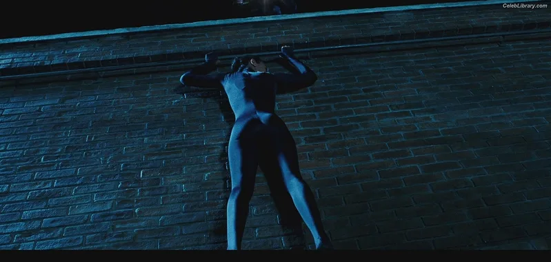 Zoe Saldana photo 4 of 868