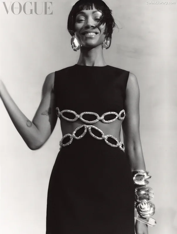 Zoe Saldana photo 22 of 868