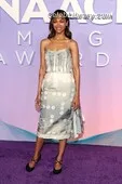 Zoe Saldana photo 3 of 868