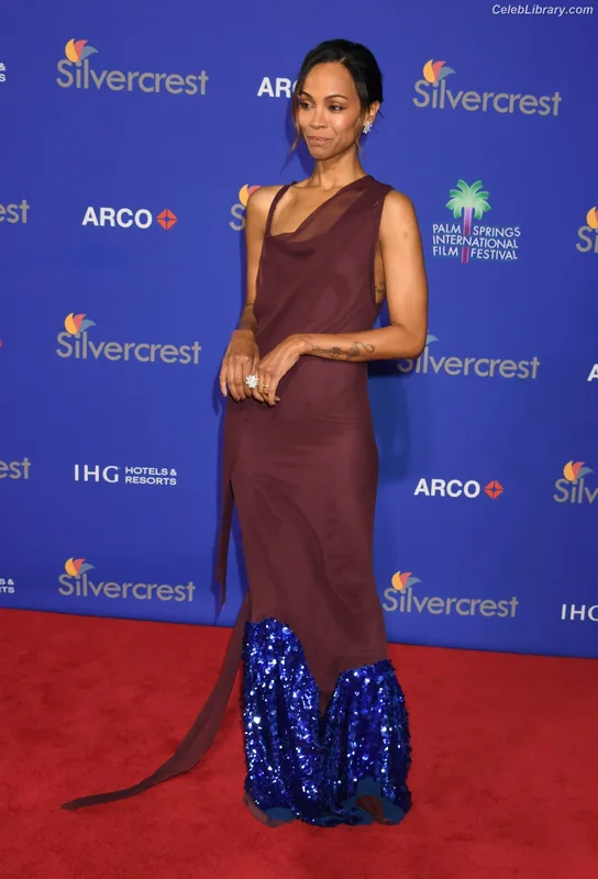 Zoe Saldana photo 10 of 868