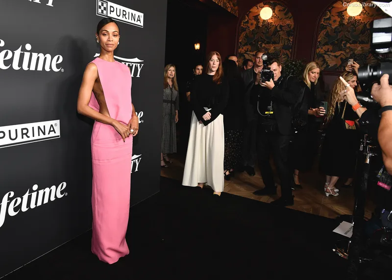 Zoe Saldana photo 21 of 868