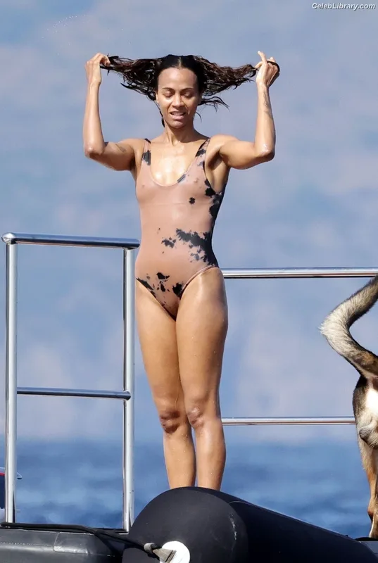Zoe Saldana photo 20 of 868