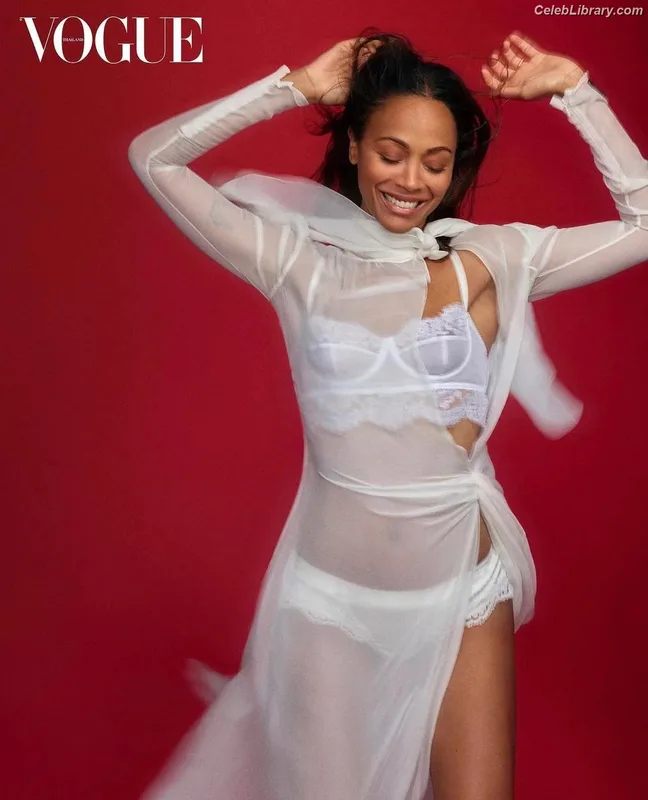 Zoe Saldana photo 4 of 868