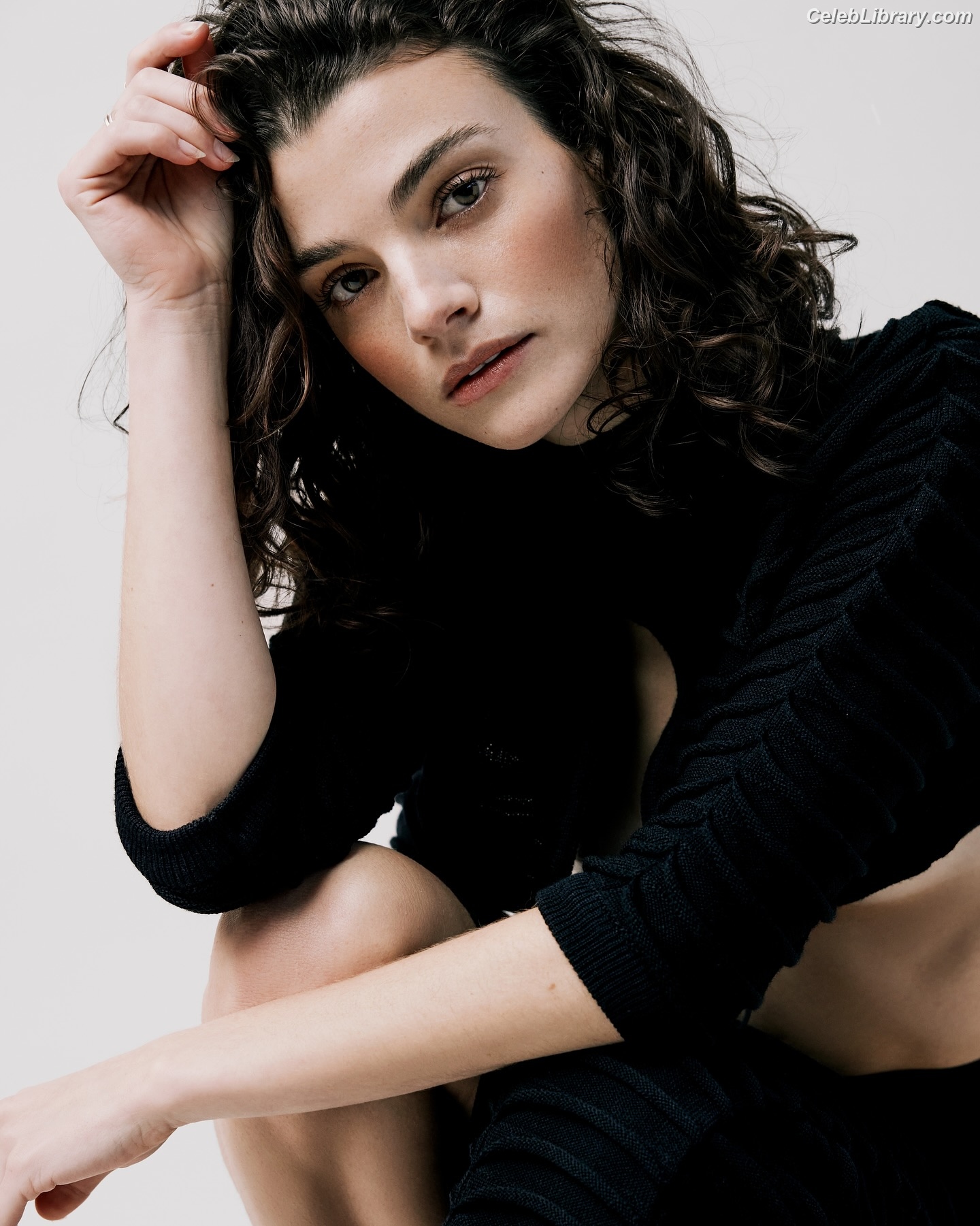 Zoe Steiner photo 11 of 46