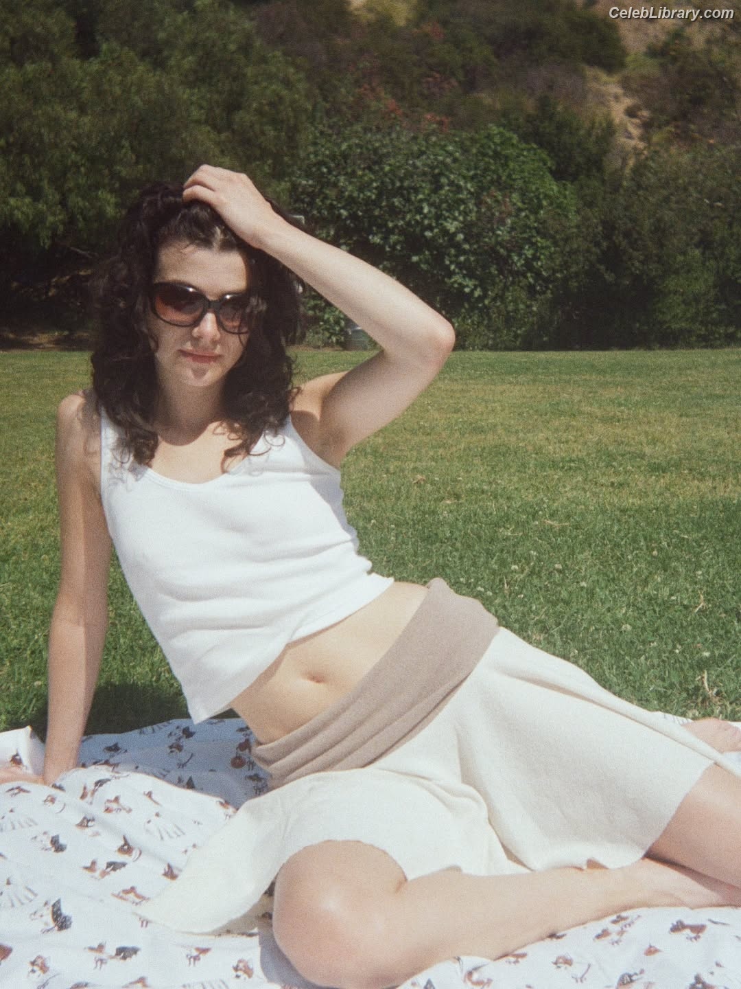Zoe Steiner photo 8 of 46