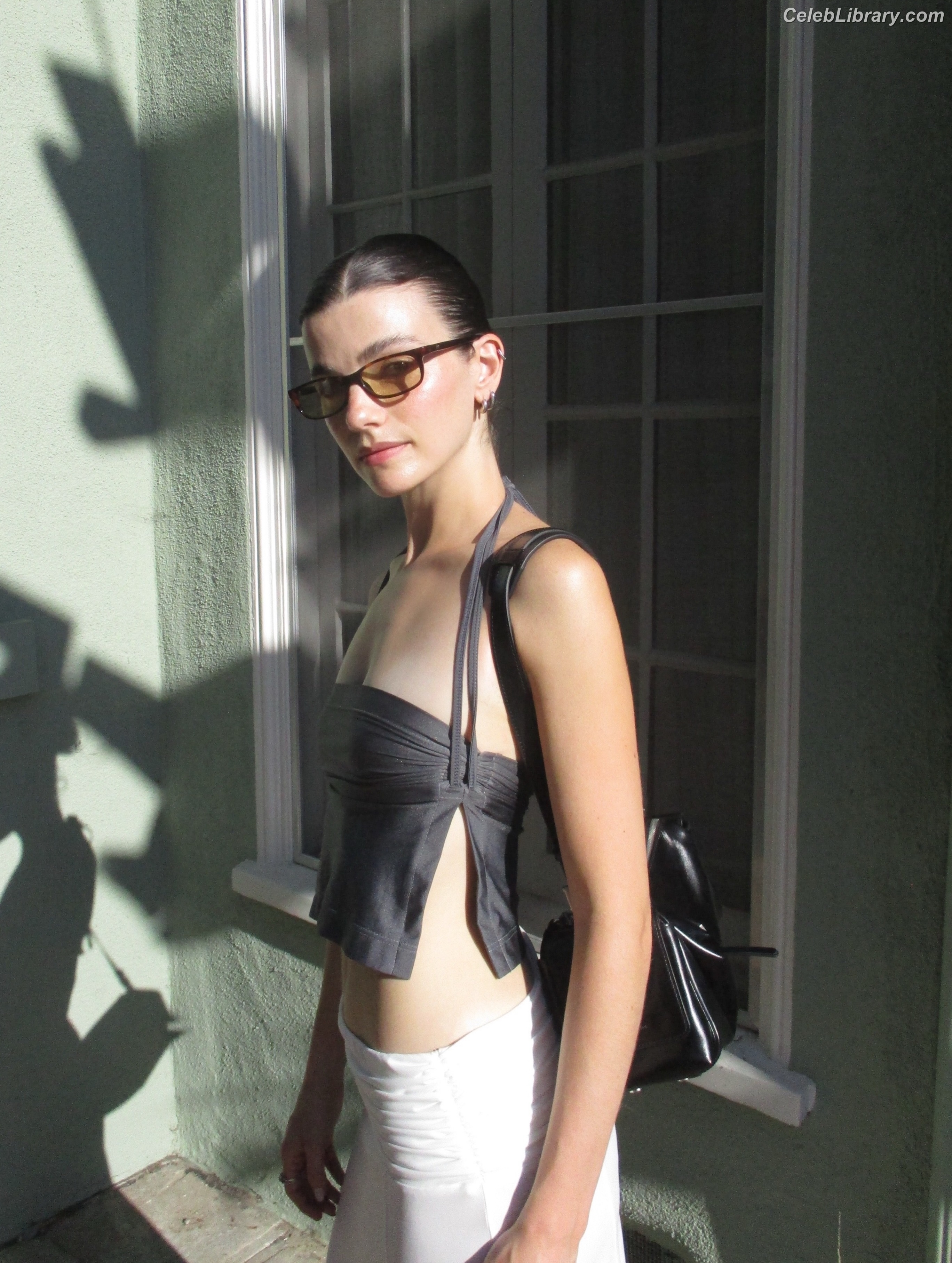 Zoe Steiner photo 17 of 46