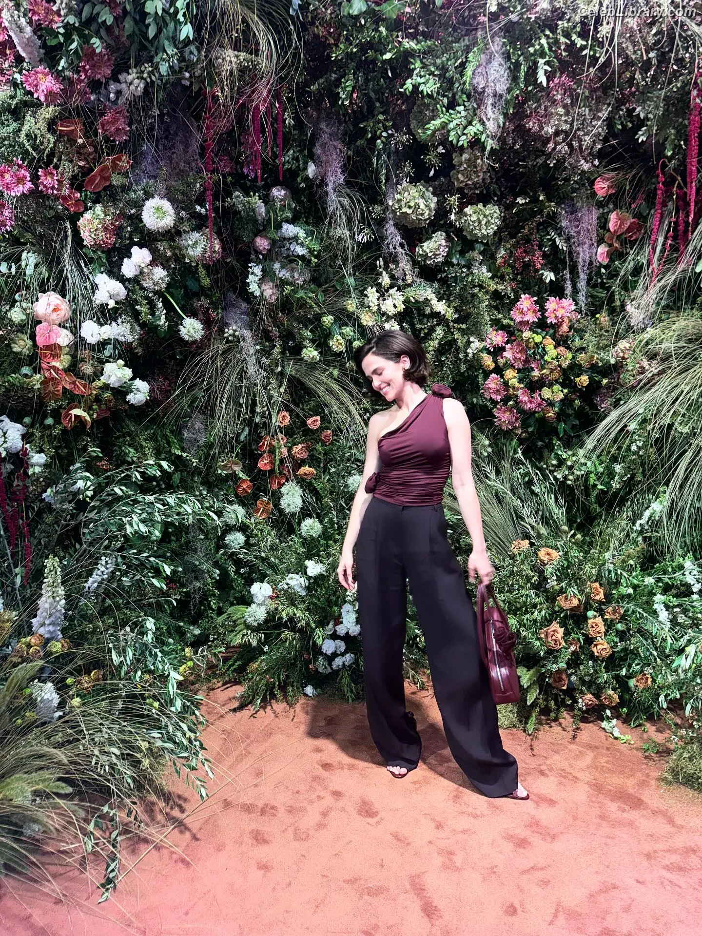Zoey Deutch photo 15 of 1463