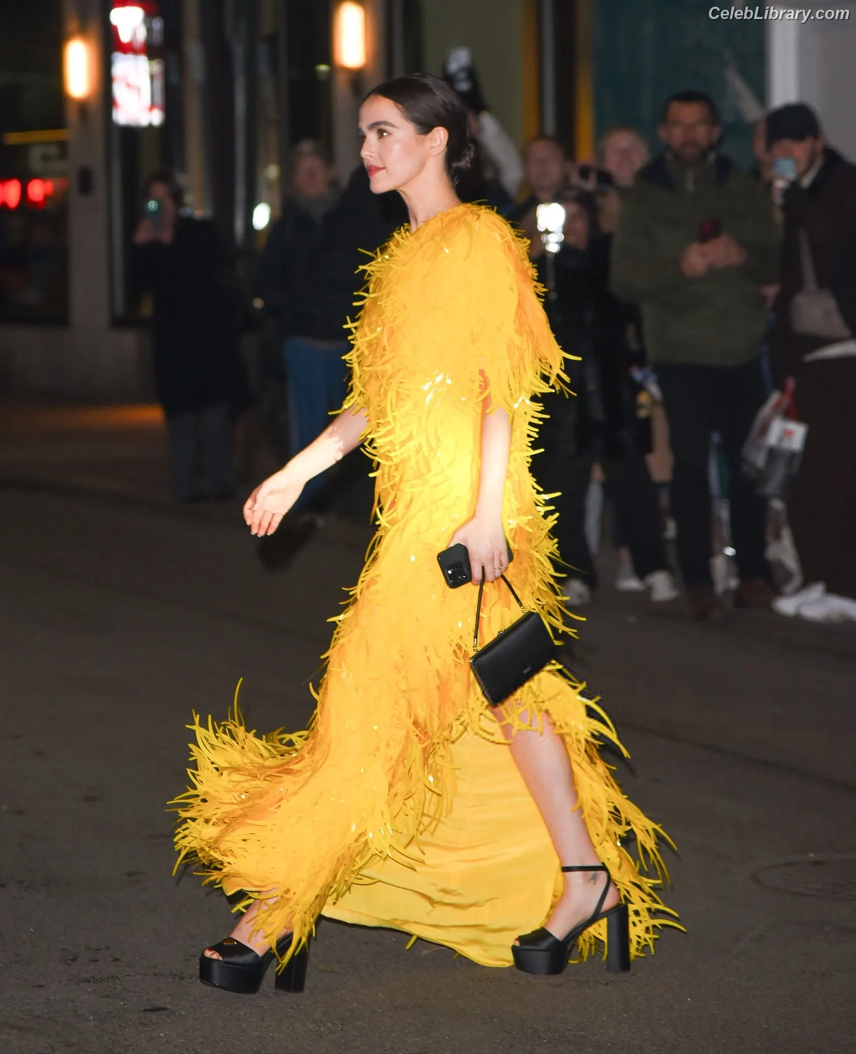 Zoey Deutch photo 10 of 1463