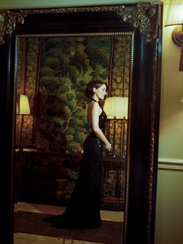 Zoey Deutch photo 20 of 1461