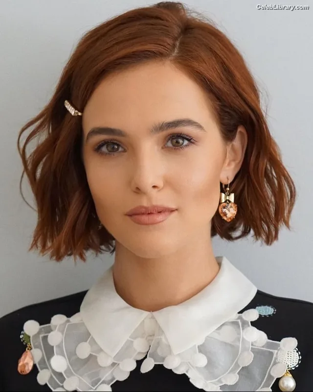 Zoey Deutch photo 15 of 1461